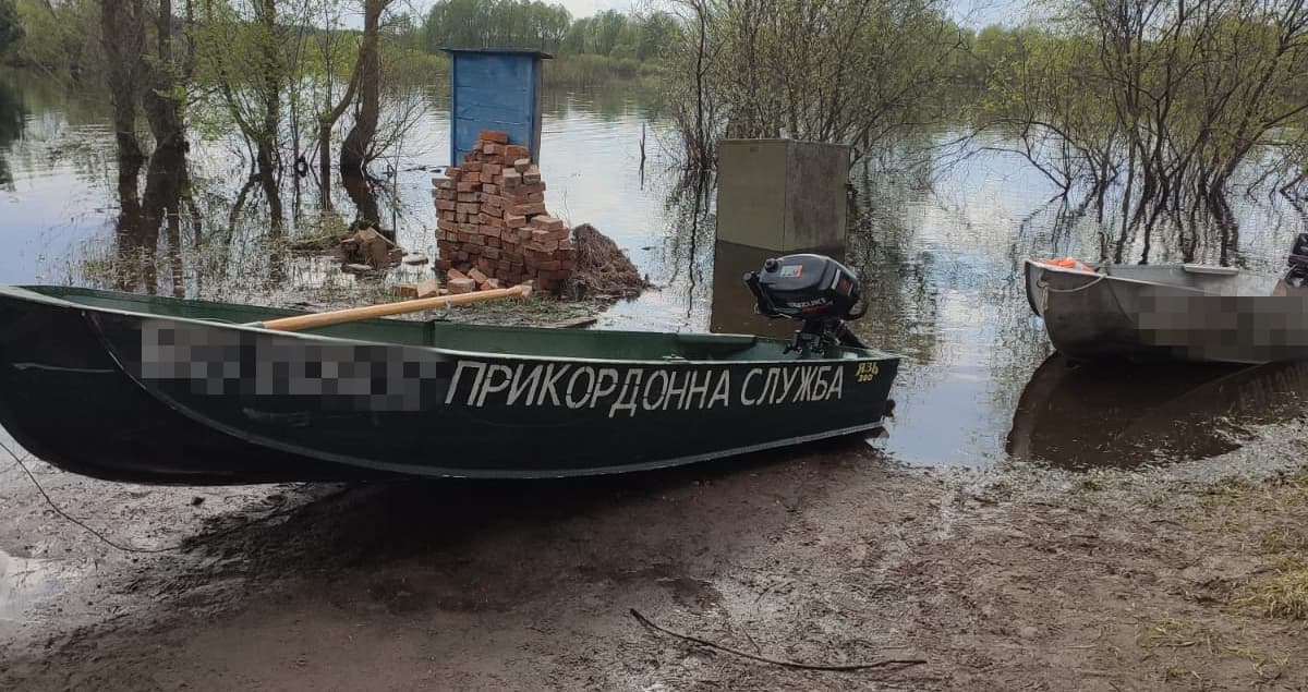 У Чернігівській області загинули двоє прикордонників — човен з нарядом із військовослужбовцями перекинувся у протоці Дніпра