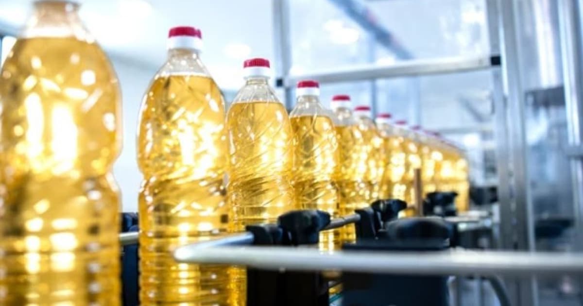 Європейська комісія погодилася заборонити ввезення соняшникової олії з України