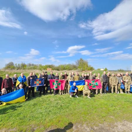 Ukraine returns 44 people from Russian captivity