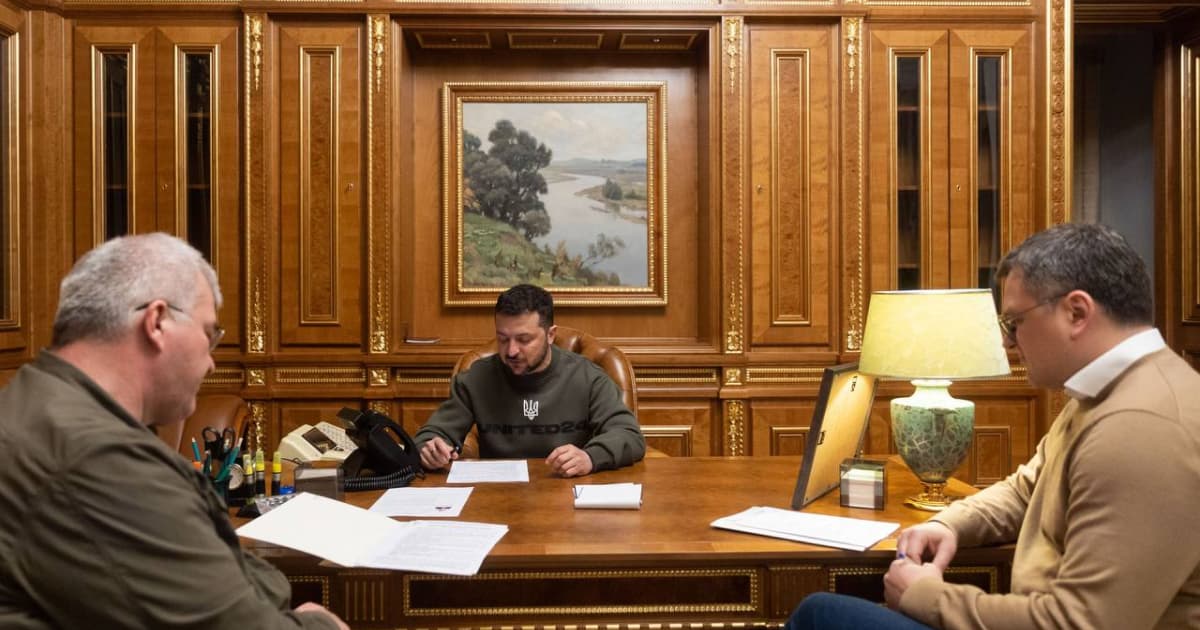 Володимир Зеленський провів телефонну розмову Прем‘єр-міністром Нової Зеландії Крісом Гіпкінсом