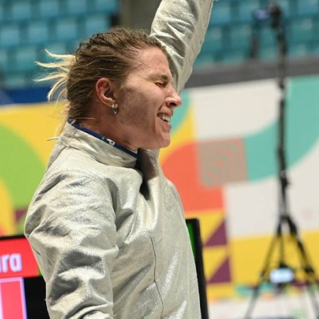 Українська жіноча команда з фехтування здобула перемогу на етапі Кубка світу