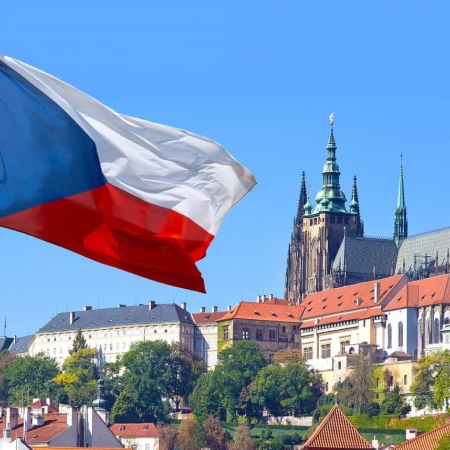 Уряд Чехії скасовує старі постанови, які надавали землю в безкоштовне користування Росії
