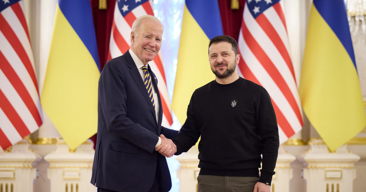 Volodymyr Zelenskyy welcomes Joe Biden's decision to support international "coalition of fighters"