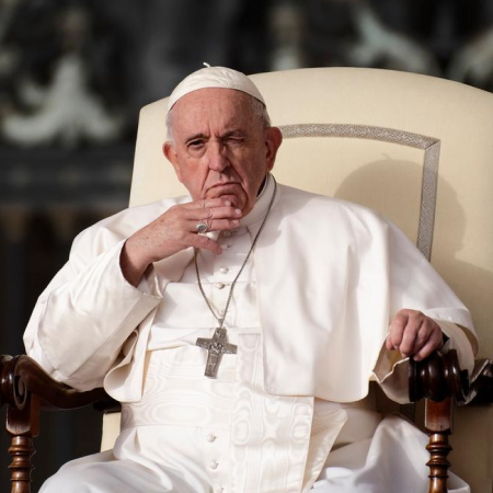 Папа Римський довірив кардиналу Маттео Дзуппі місію зі «зменшення напруженості в конфлікті в Україні»