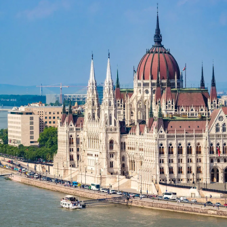 Угорщина подала прохання до Євросоюзу про продовження обмежень на українські зернові та олійні культури для п'яти країн Східної Європи до кінця 2023 року