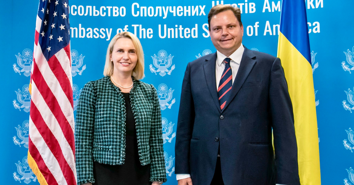 Пані посол США в Україні обговорила із Президентом Американської торговельної палати в Україні роль американських компаній в українській економіці