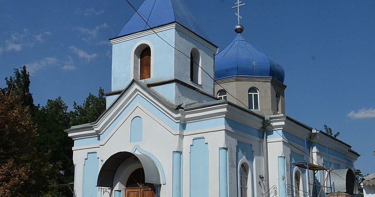 Russians set up a military base on Meltipol's Alexander Nevsky Cathedral territory