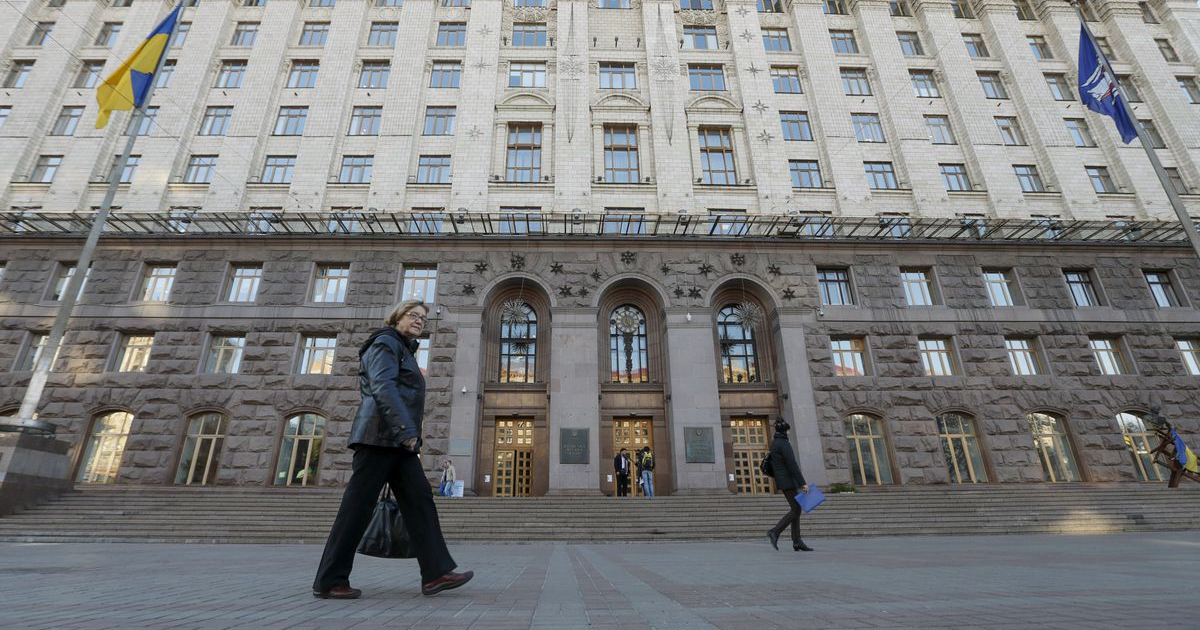 Україна наполягає на відстрочці міжнародних кредитів на два роки