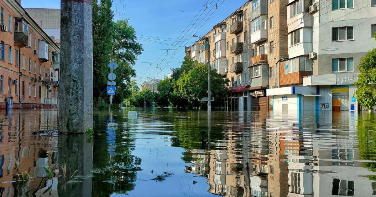 As of the morning of June 7, 1,852 houses on the right bank of the Kherson region are flooded