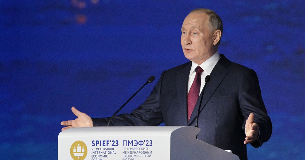 Путін: Росія «вивчить можливість» завдання ударів по аеродромах НАТО, якщо на них будуть українські F-16