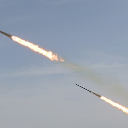 Ukrainian military shoots down 13 missiles used by Russians to attack the Khmelnytskyi region