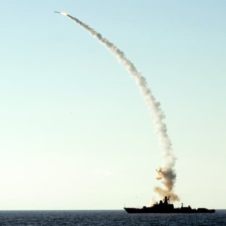 About 50 per cent of the components in Russia's Kinzhal and Iskander missiles are foreign-made — Ukrainian intelligence