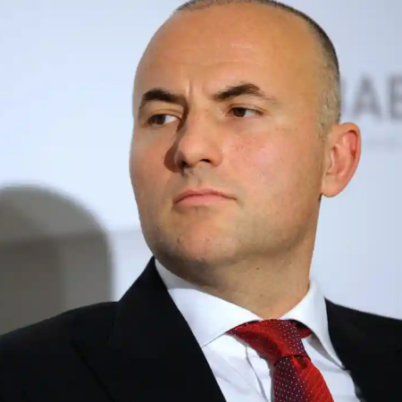 Підсанкційний олігарх Павло Фукс має посвідку на проживання у Великій Британії