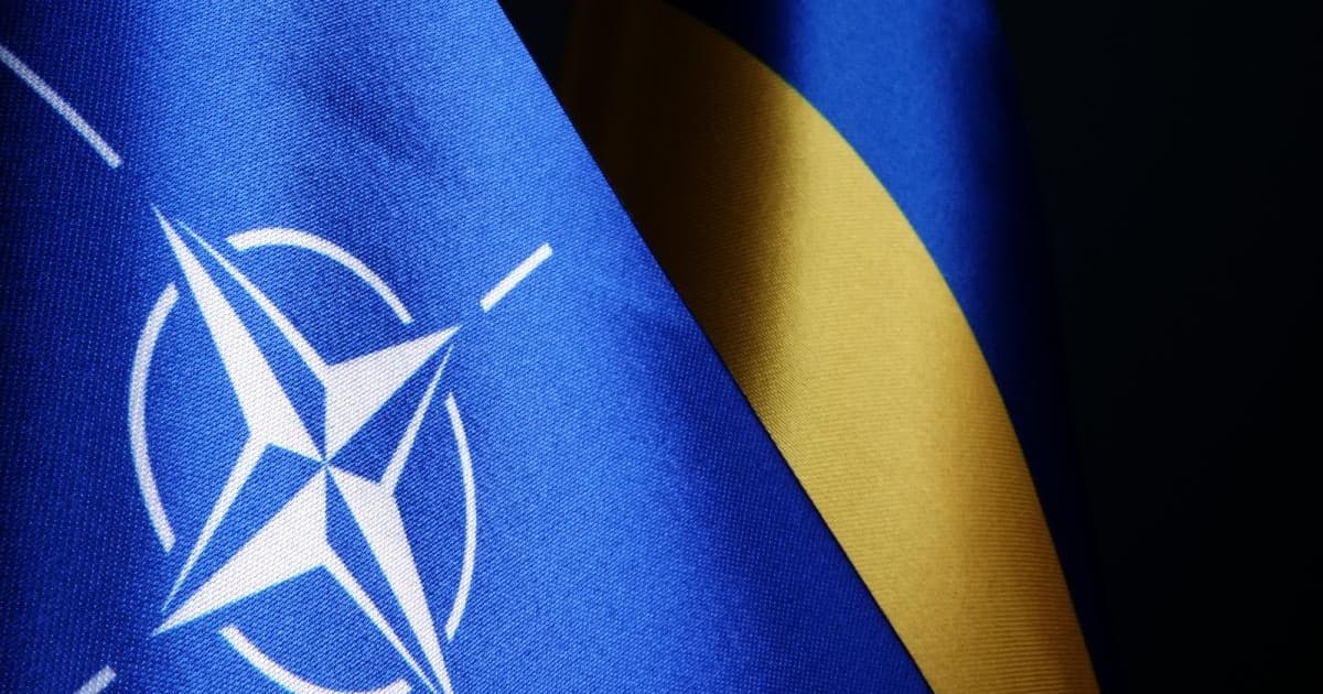 На прийдешньому саміті НАТО у Вільнюсі погодять багаторічну програму допомоги для забезпечення повної сумісності між Україною та НАТО — Столтенберг