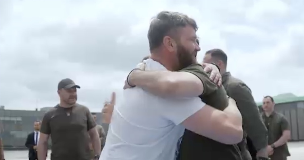 Ukraine returns commanders of Mariupol garrison from Türkiye