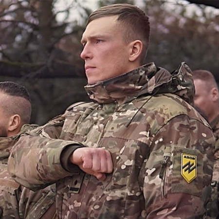 Командир бригади НГУ «Азов» Денис Прокопенко повертається у військо