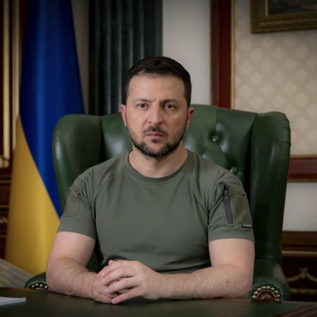 Зеленський: Україна не може бути країною, де є «заморожена» війна