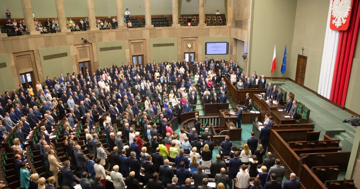 Polish Sejm adopts resolution to commemorate the victims of the Volyn tragedy