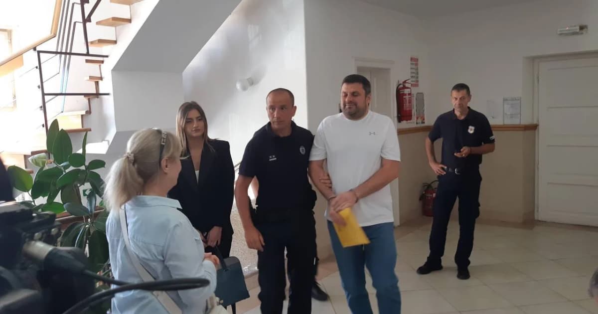 Суд у Сербії відмовив Україні в екстрадиції ексгенерала СБУ Наумова — «Радіо Свобода»