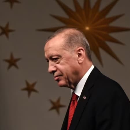 Командирів Маріупольського гарнізону передали на прохання Зеленського — Ердоган