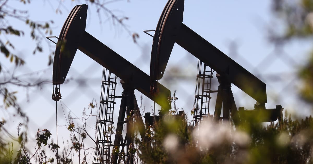 Нафтосервісна компанія SBL припиняє всі поставки в Росію