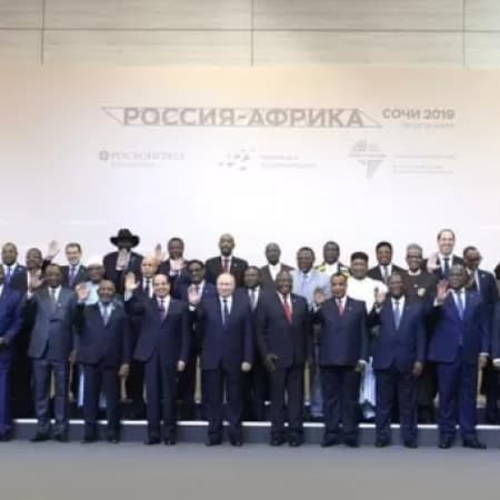 Україна закликає країни Африки не брати участь у саміті Росія-Африка