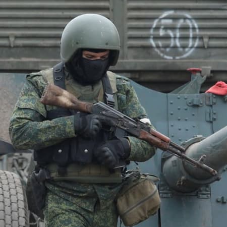 Російські військові, які відмовилися воювати, перебувають під вартою у тимчасово окупованій Брянці на Луганщині