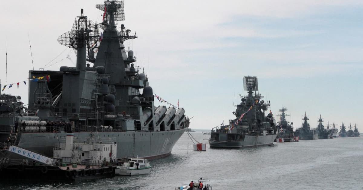 Russian Black Sea Fleet conducts military exercises