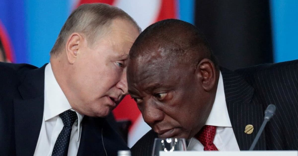 The South African government asks the court to issue a warrant for Putin's arrest