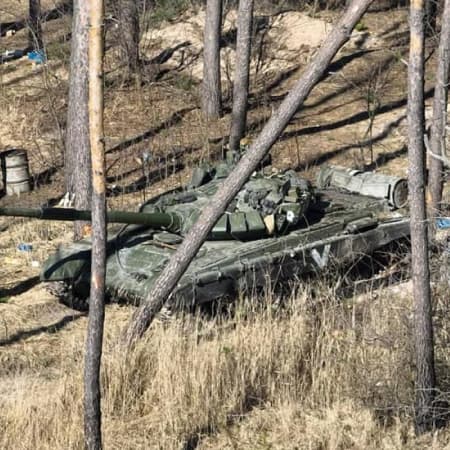 Крім кадрових проблем, армія РФ стикається з потребою ремонтувати тисячі бойових машин, пошкоджених на війні в Україні
