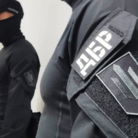 ДБР затримало керівників обласного та районного військкоматів у Рівненській області