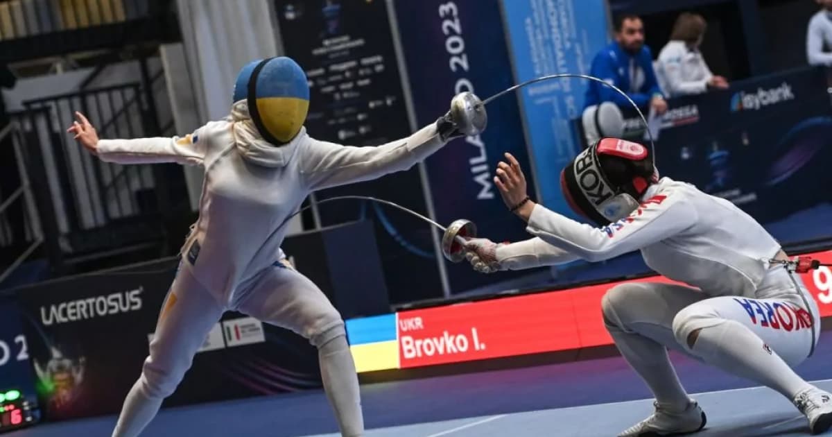 Ukraine's women's fencing team loses to France in the semi-finals of the World Cup
