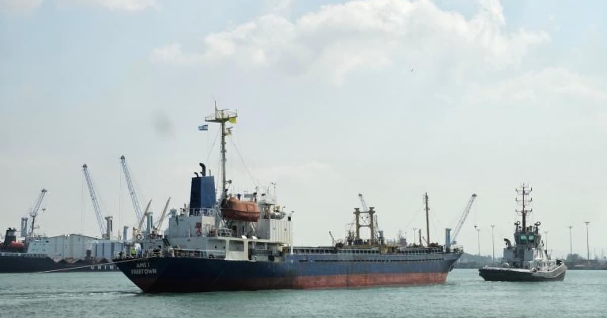 Forbes: Three Civilian Cargo Ships Arrive at Ukrainian Port
