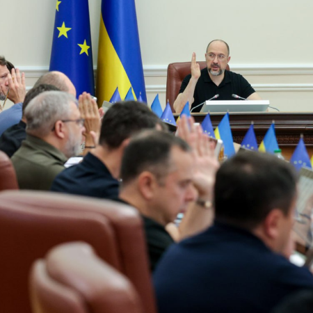 Уряд виплатить компенсацію мешканцям Херсонщини та Миколаївщини, які втратили врожай через підрив Каховської ГЕС