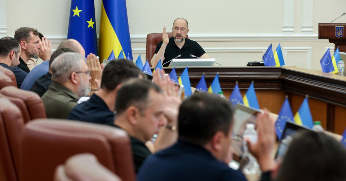 Уряд виплатить компенсацію мешканцям Херсонщини та Миколаївщини, які втратили врожай через підрив Каховської ГЕС