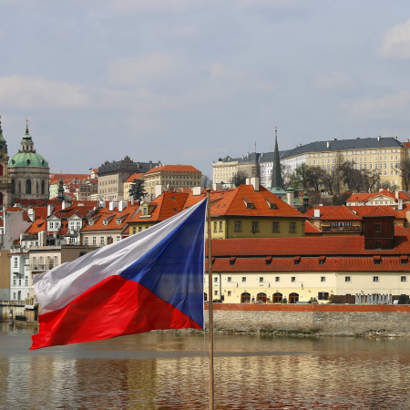 In Czechia, a waiter turned on the Russian anthem and a siren to mock a Ukrainian woman