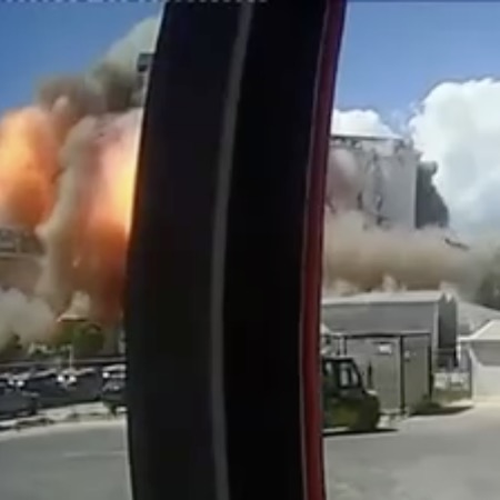 An explosion occurs at the port in Derince in Türkiye