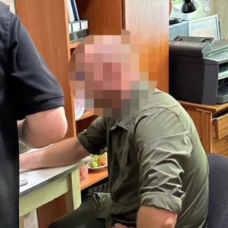 Державне бюро розслідувань повідомило про підозру воєнкому з Полтавщини, який побив підлеглого