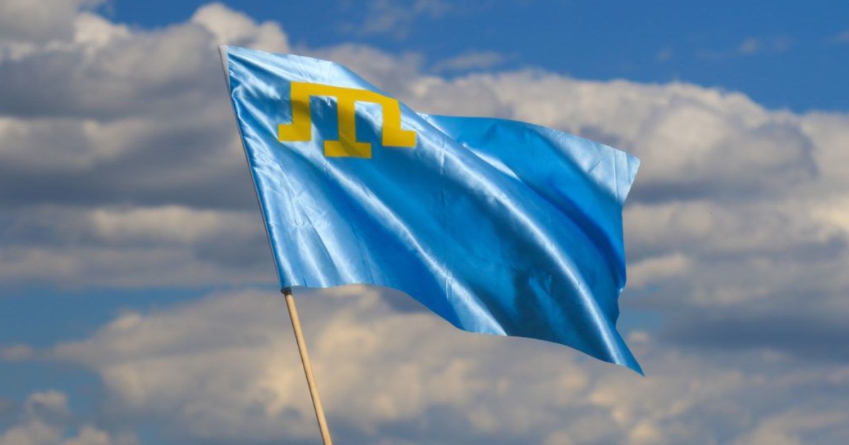 The Crimean Tatar flag is banned in schools in temporarily occupied Qırım