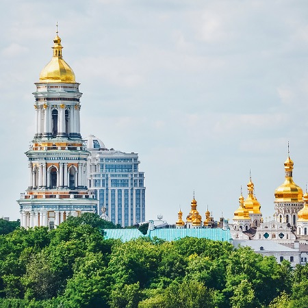 Суд визнав законним розірвання договору між чоловічим монастирем УПЦ МП і Києво-Печерською лаврою