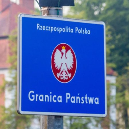 Польща направить на кордон з Білоруссю дві тисячі військових