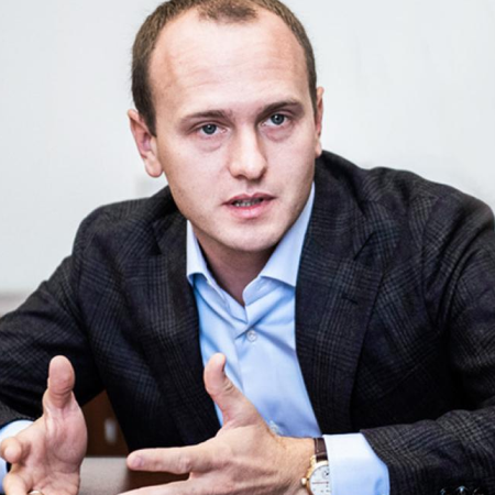 Aleksandr Pumpyansky, the son of a Russian oligarch under sanctions, still lives in Switzerland