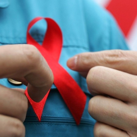 У Києві дівчині відмовили у роботі через ВІЛ-позитивний статус