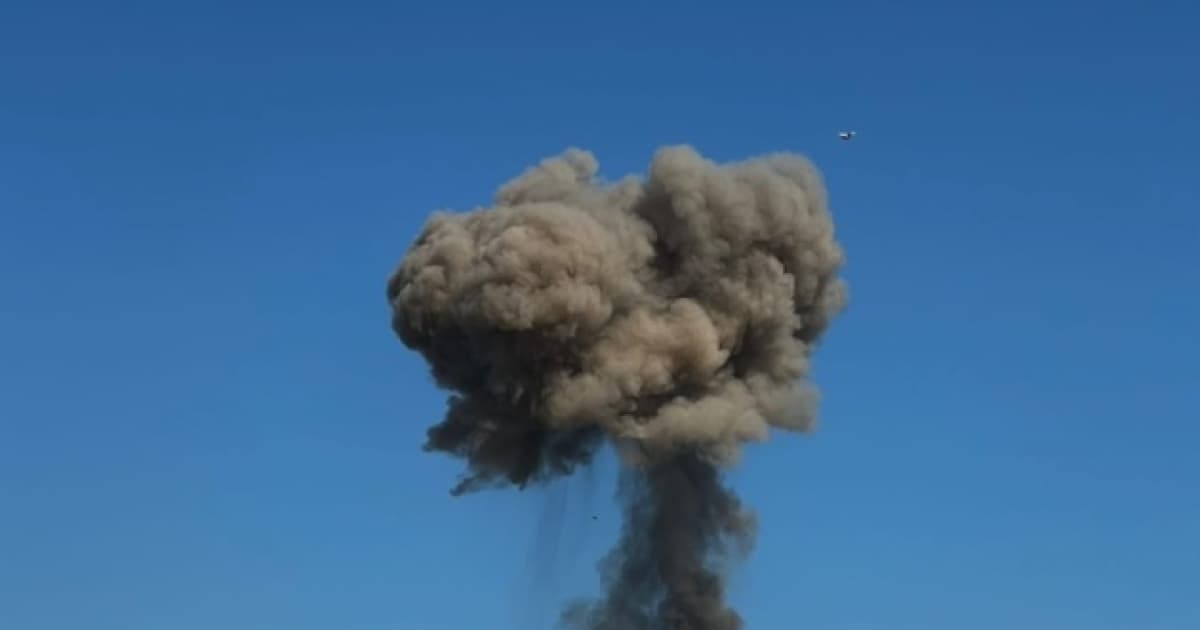 Russians attack Orikhiv, Zaporizhzhia region, with guided aerial bomb
