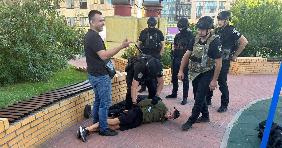 17 серпня було скоєно замах на заступника Голови Податкової служби Євгена Сокура