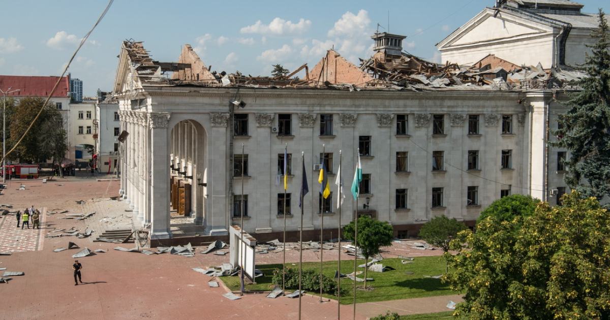 Очільник ОВА: У драмтеатрі в Чернігові відбувалась не виставка дронів, а закритий захід