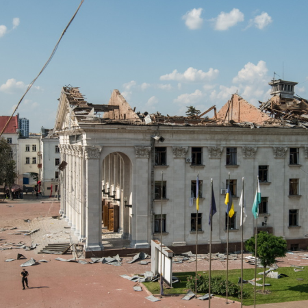 Очільник ОВА: У драмтеатрі в Чернігові відбувалась не виставка дронів, а закритий захід
