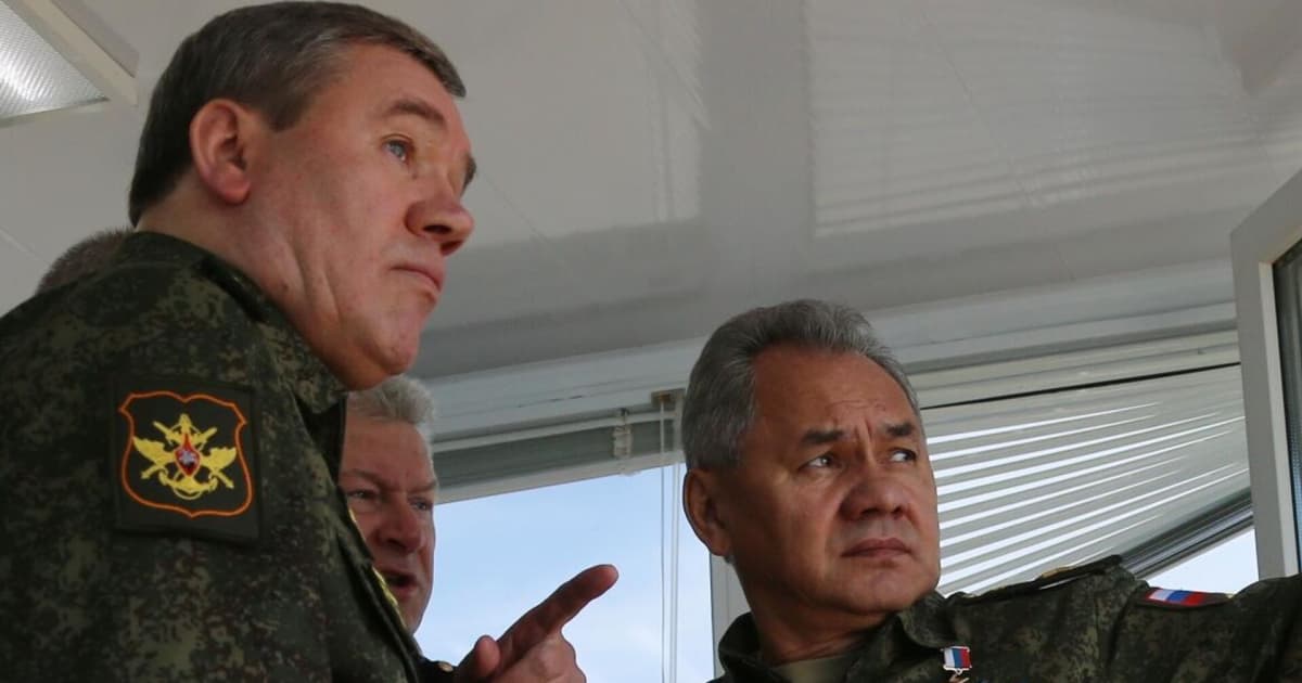 Bloomberg: Прихильники «жорсткої лінії» у керівництві РФ наполягають на відставці Шойгу, Герасімова та загальній мобілізації