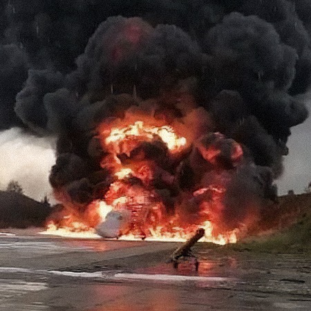 Британська розвідка: атака на аеродром «Сольци-2» здійснювалася з території Росії
