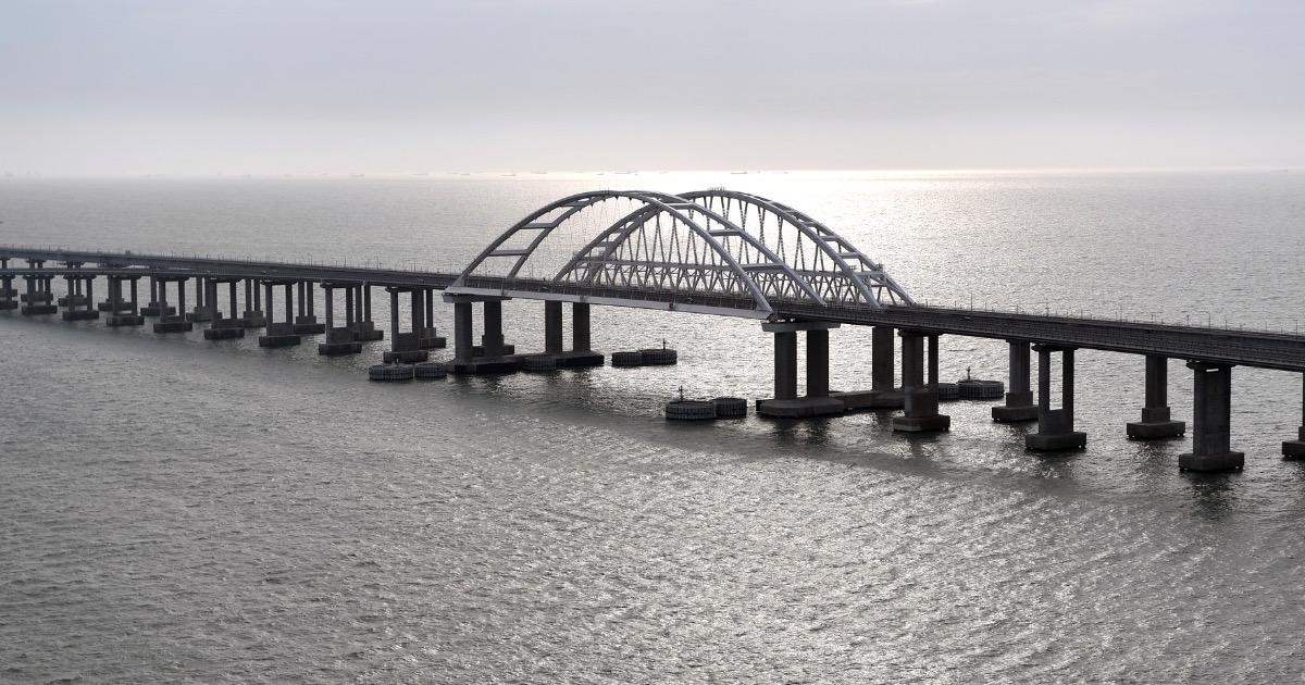 Russia plans to submerge six ferries in front of the Kerch Bridge to protect it